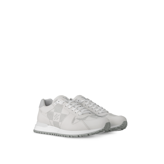 Sneaker Run Away - #9