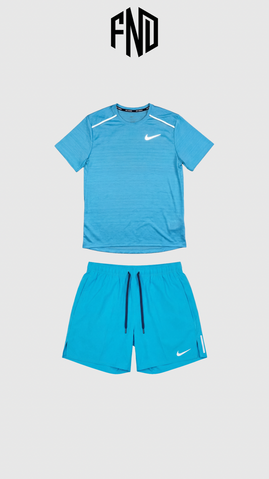 Outfit Ultra Blue