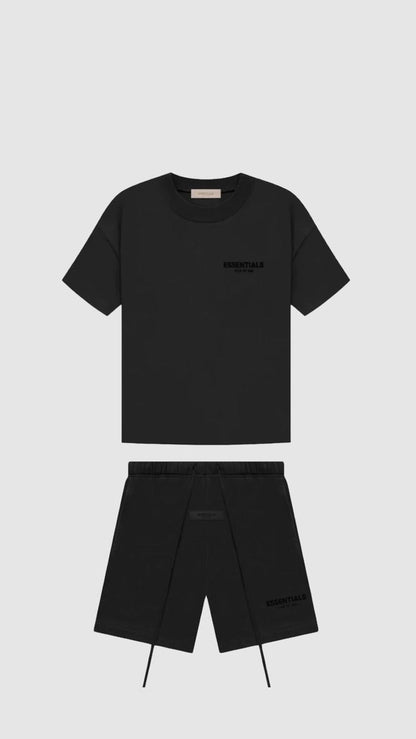 Outfit Essential Off Black