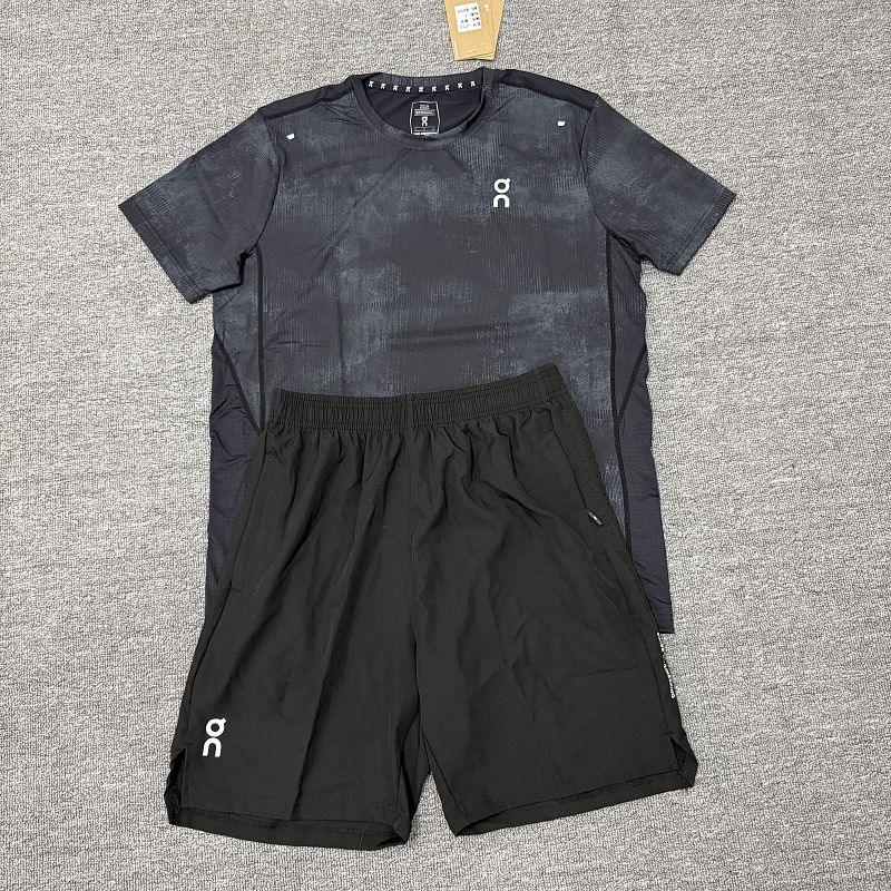 Ensemble t-shirt/short ON 2710+2602