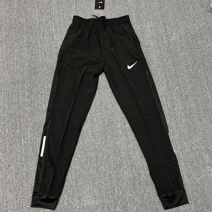 Pantalon de jogging Nike 109