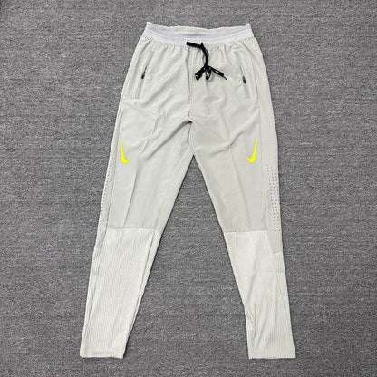 Pantalon de jogging Nike 233