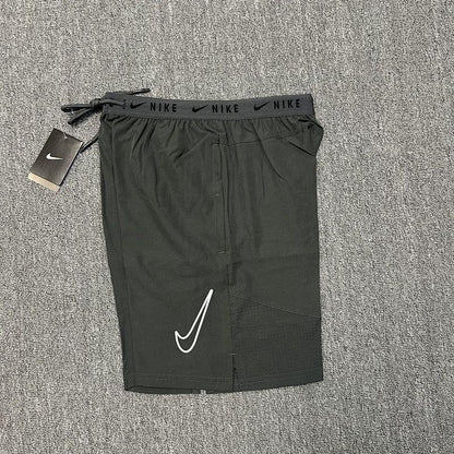Short Nike 272