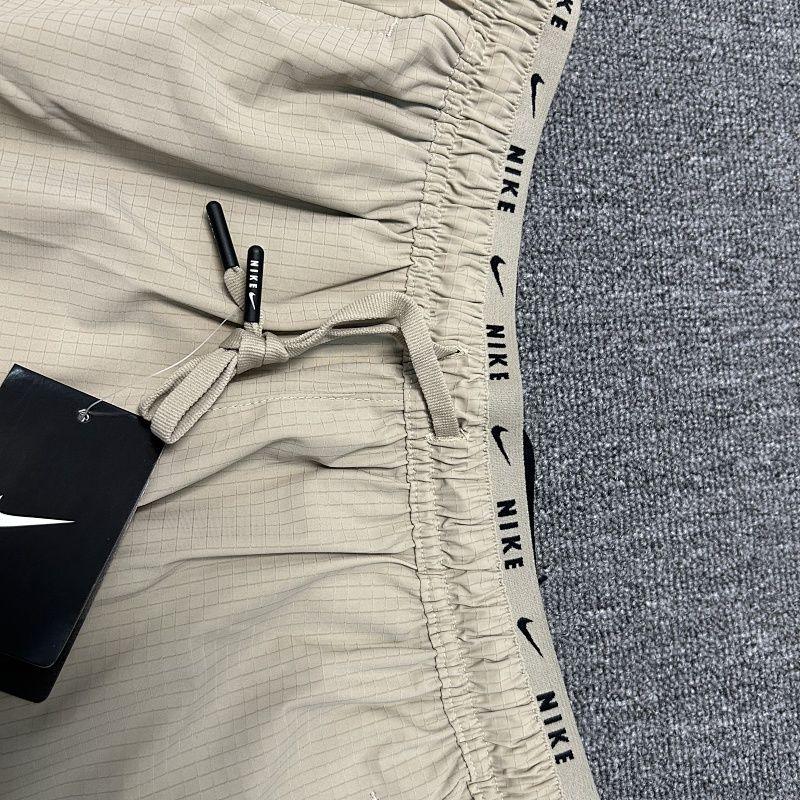 Short Nike 277