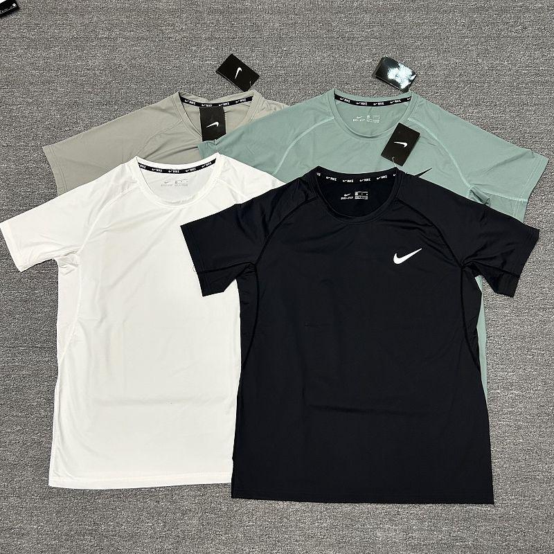 T-shirt Nike 2704