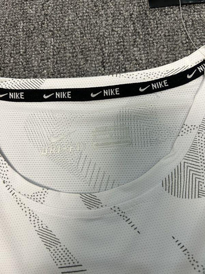 T-shirt Nike Nike