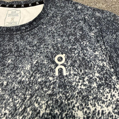 T-shirt ON 888