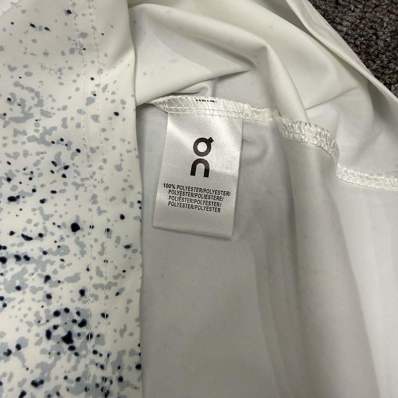 T-shirt ON 888