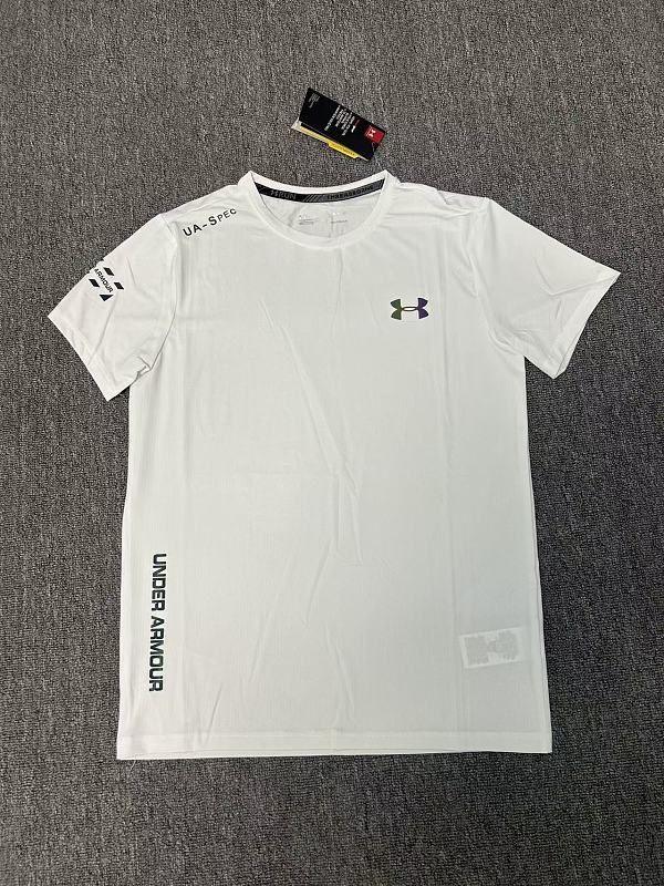 T-shirt Under Armour 8001