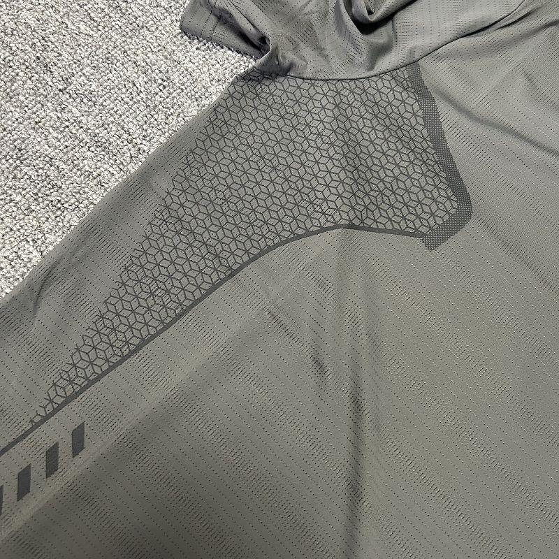 T-shirt Under Armour 8031