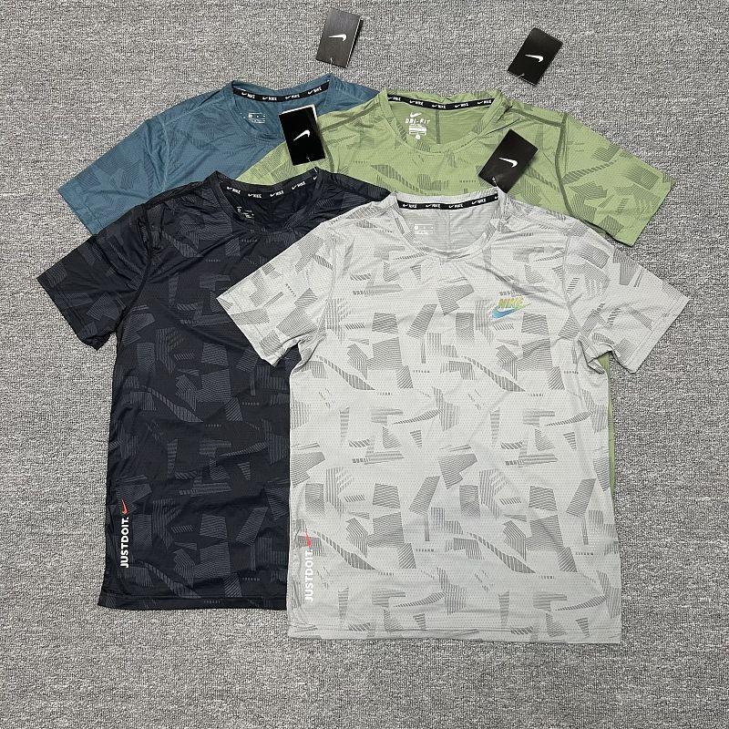 T-shirt Under Armour 8080