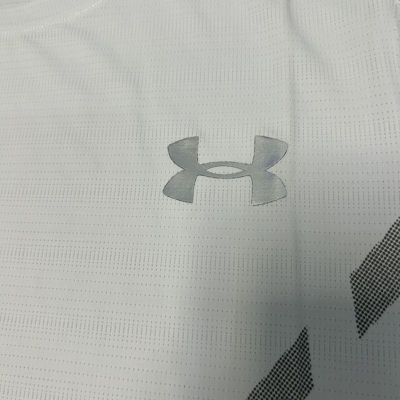T-shirt Under Armour U8006