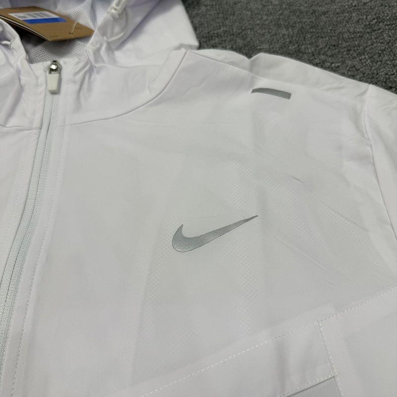 Veste coupe-vent Nike NK9071