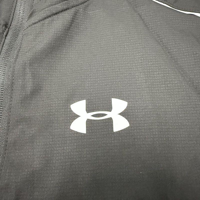 Veste coupe-vent Under Armour 760